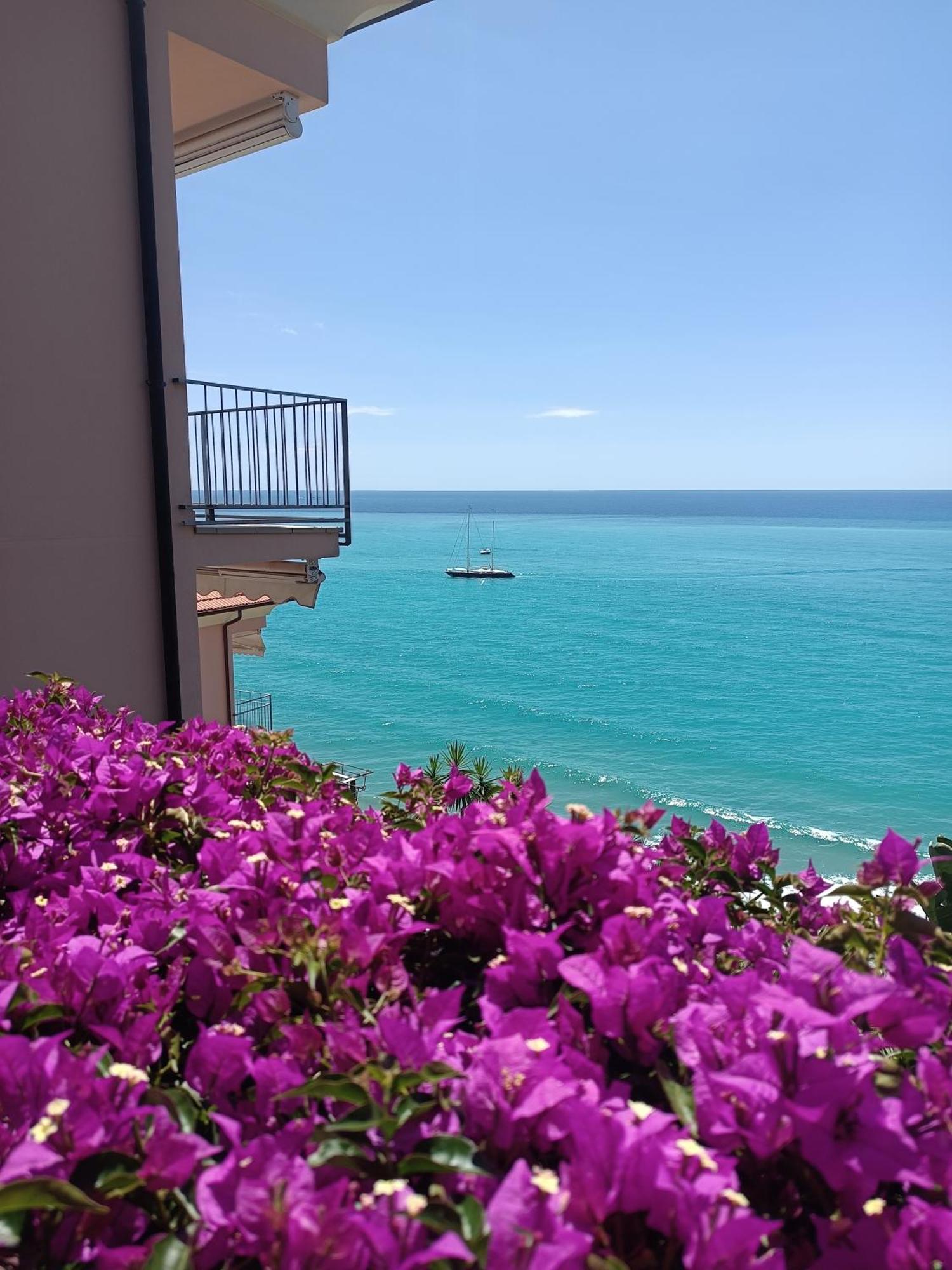 La Casa Alle Calandre Ventimiglia Exterior foto
